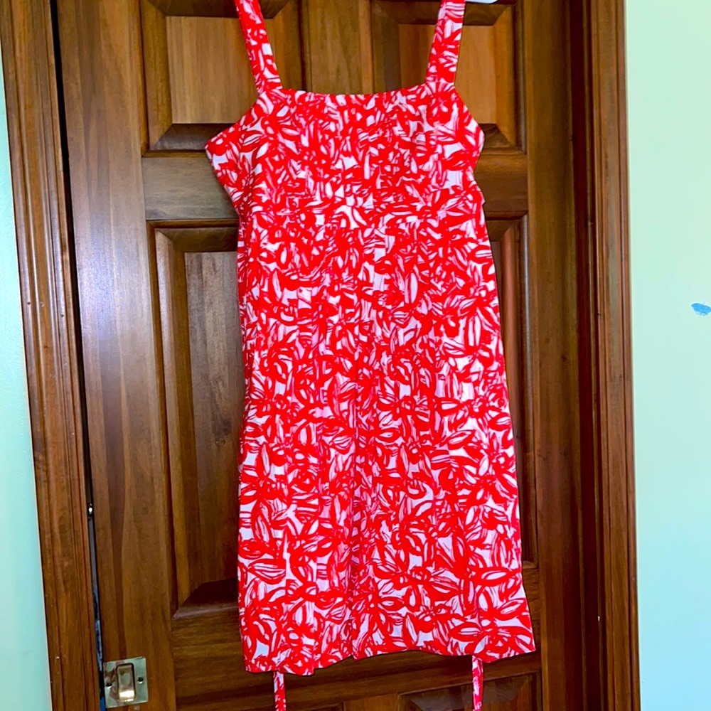 Adorable sundress with SO MUCH DETAIL